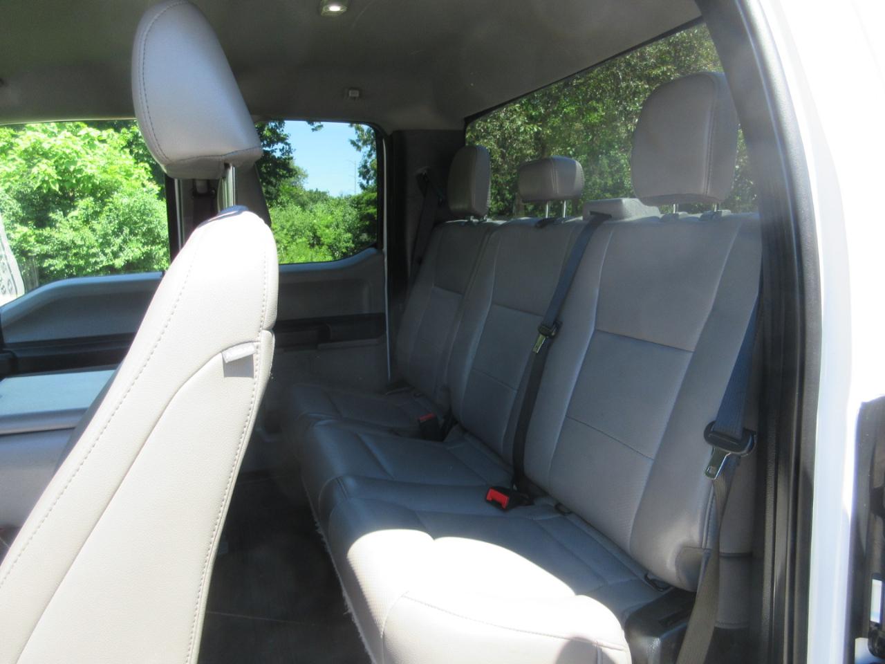 Ford Super Duty F-250 SRW XL 2WD SuperCab 8' Box 2020