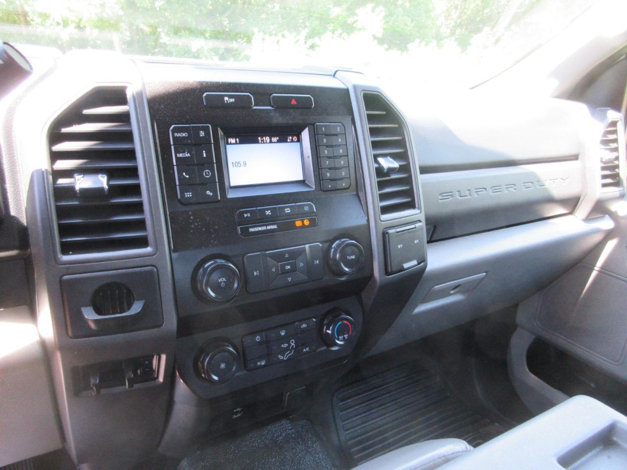 Ford Super Duty F-250 SRW XL 2WD SuperCab 8' Box 2020