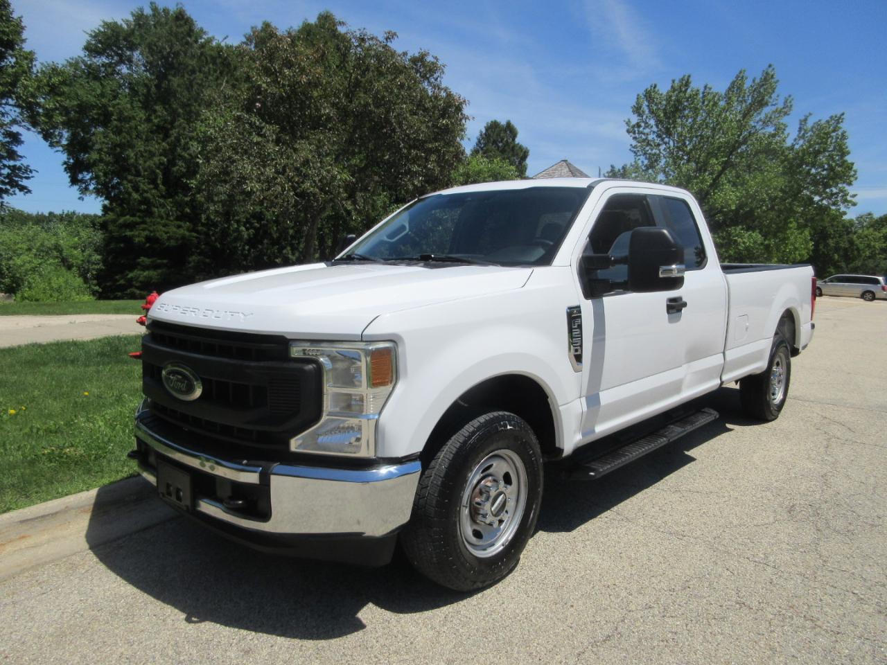 Ford Super Duty F-250 SRW XL 2WD SuperCab 8' Box 2020