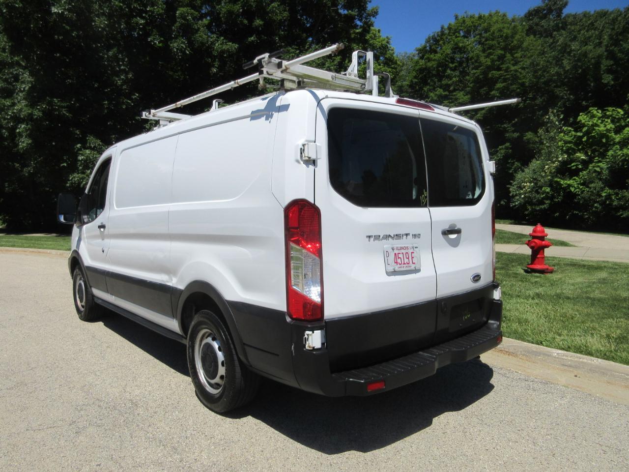 Ford Transit Van T-150 130" Low Rf 8600 GVWR Swing-Out RH Dr 2019