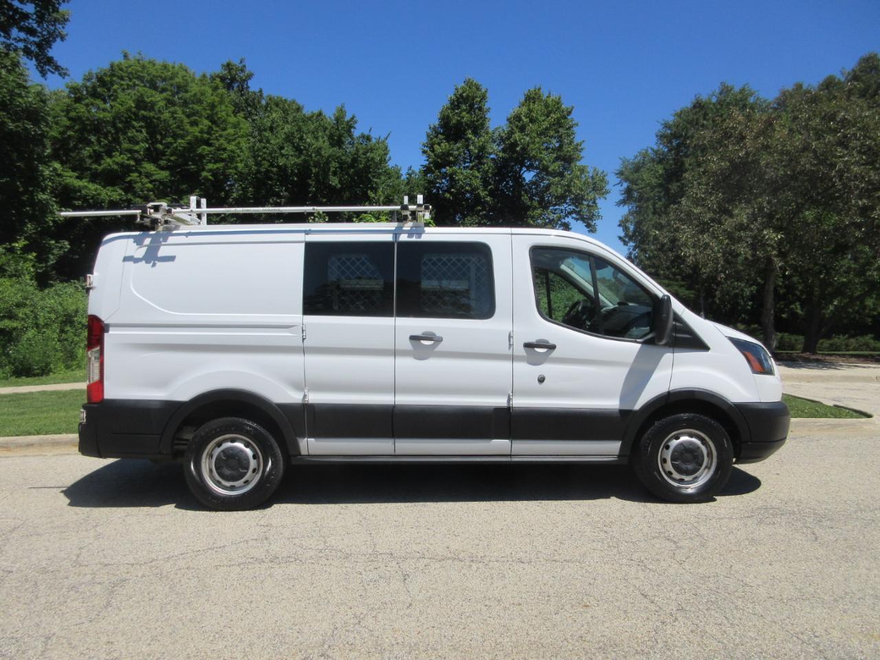 Ford Transit Van T-150 130" Low Rf 8600 GVWR Swing-Out RH Dr 2019