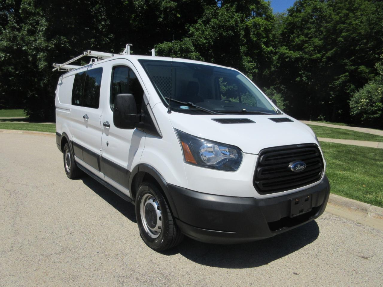 Ford Transit Van T-150 130" Low Rf 8600 GVWR Swing-Out RH Dr 2019