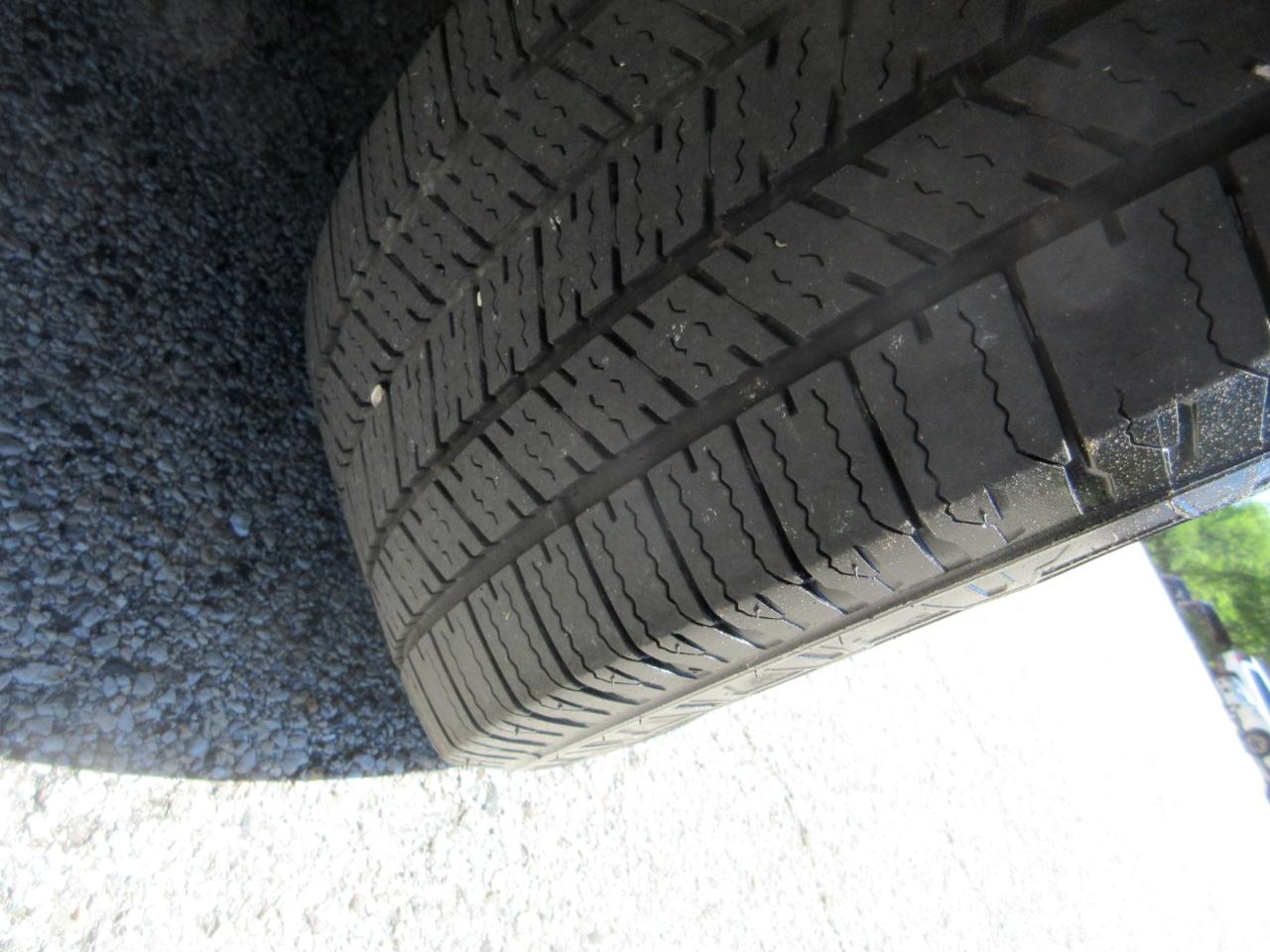 Ford Transit Van T-150 130" Low Rf 8600 GVWR Swing-Out RH Dr 2019