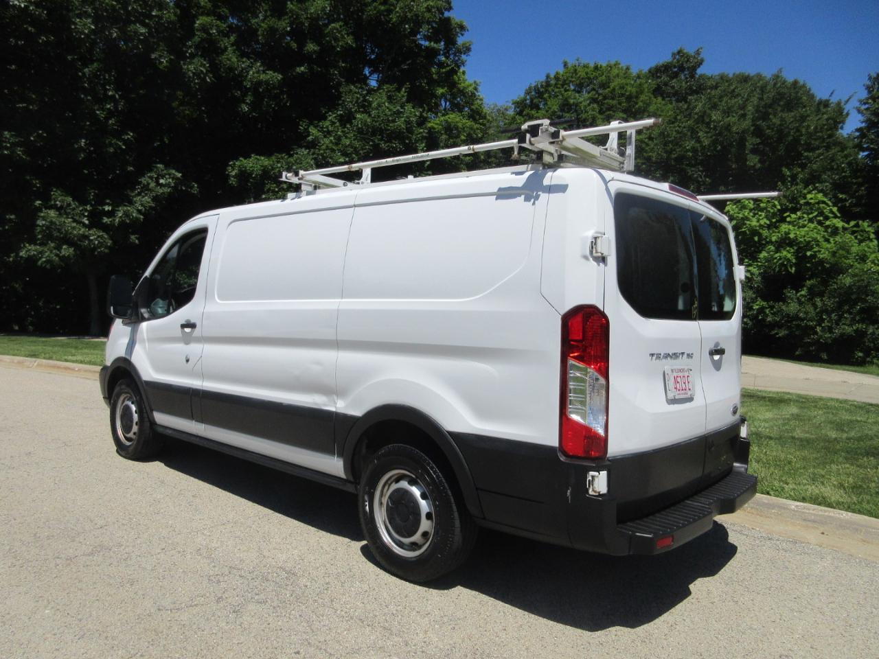 Ford Transit Van T-150 130" Low Rf 8600 GVWR Swing-Out RH Dr 2019