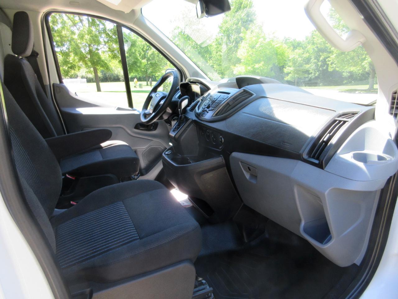 Ford Transit Van T-150 130" Low Rf 8600 GVWR Swing-Out RH Dr 2019