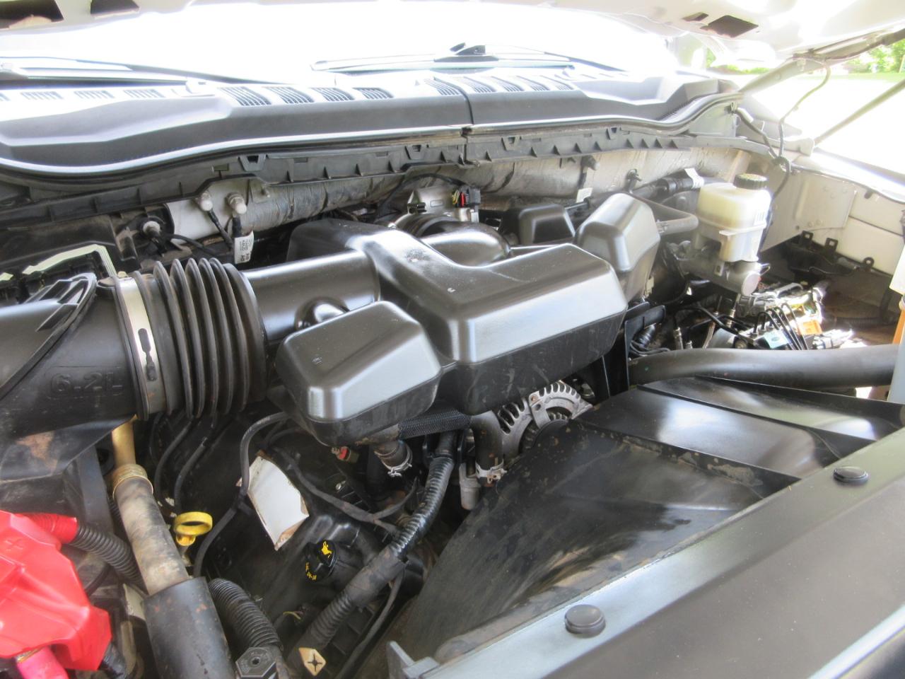 Ford Super Duty F-350 SRW XLT 2WD Reg Cab 8' Box 2019