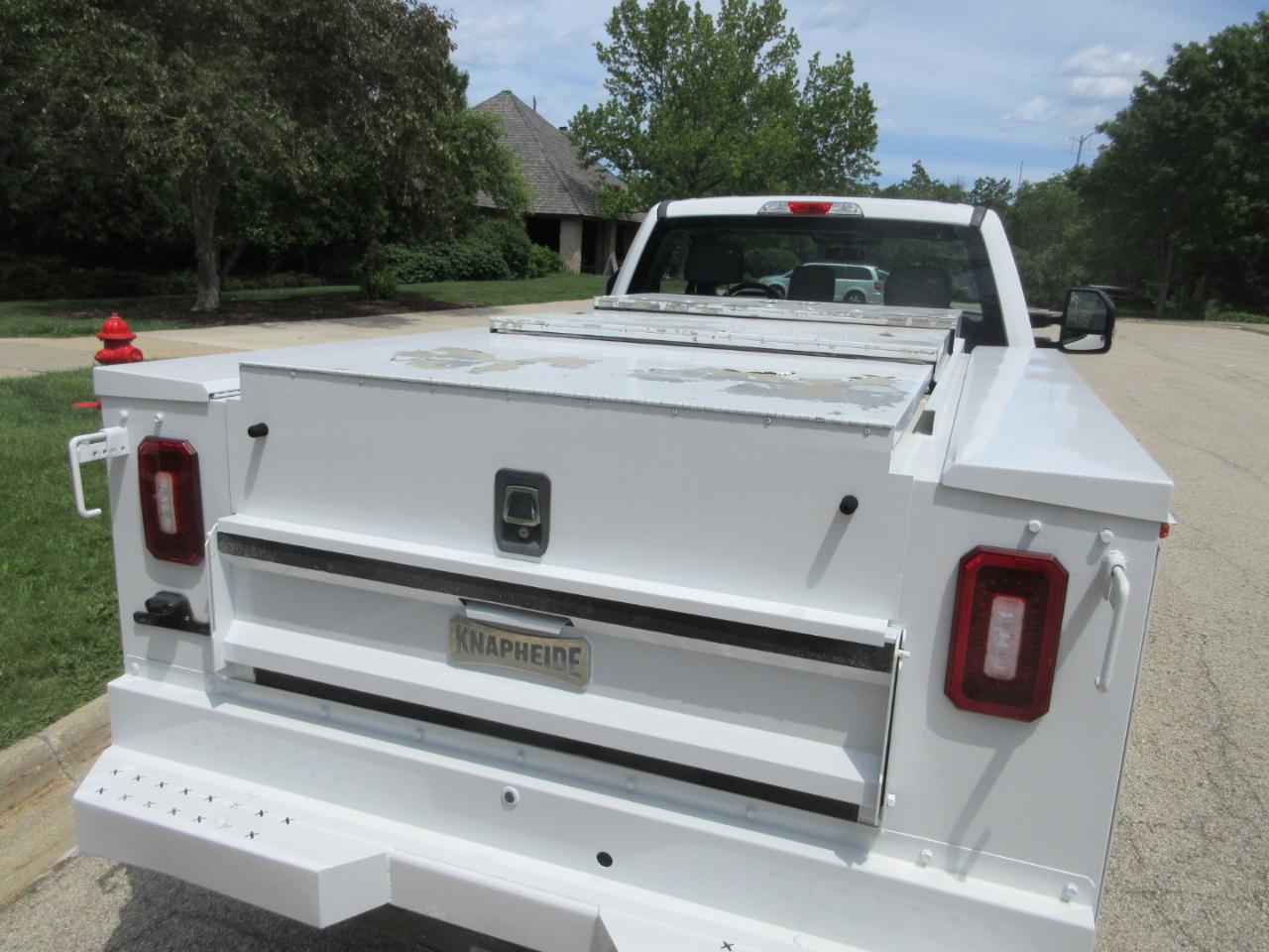 Ford Super Duty F-350 SRW XLT 2WD Reg Cab 8' Box 2019
