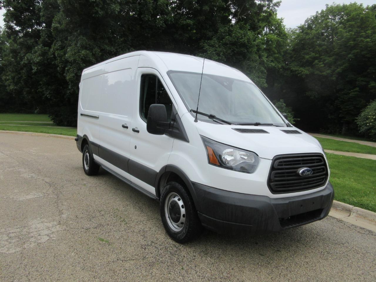 Ford Transit Van T-350 148" Med Rf 9500 GVWR Sliding RH Dr 2018