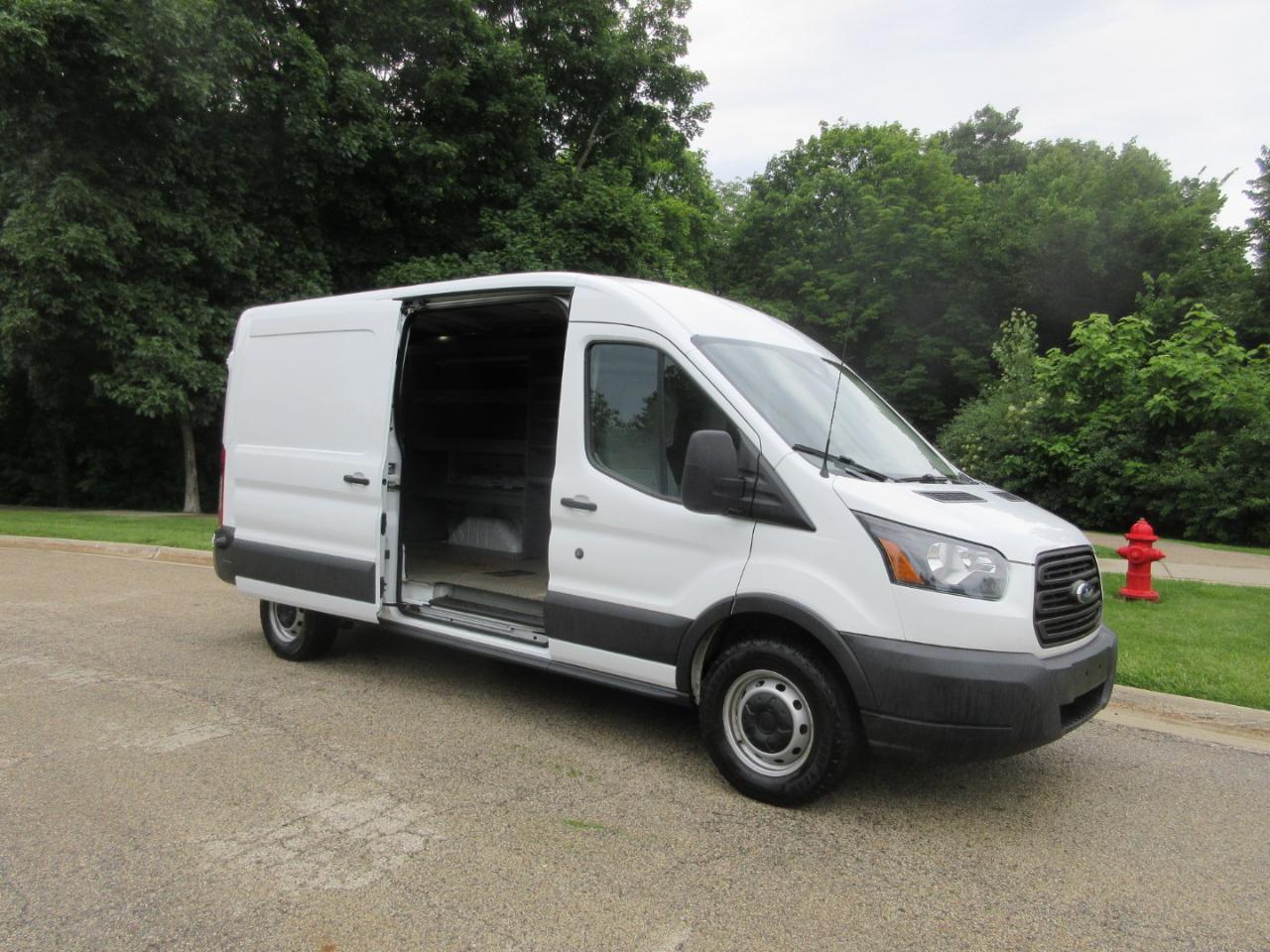 Ford Transit Van T-350 148" Med Rf 9500 GVWR Sliding RH Dr 2018