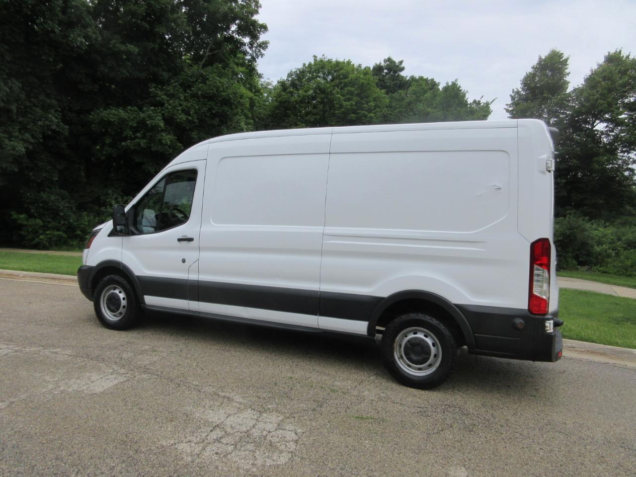 Ford Transit Van T-350 148" Med Rf 9500 GVWR Sliding RH Dr 2018