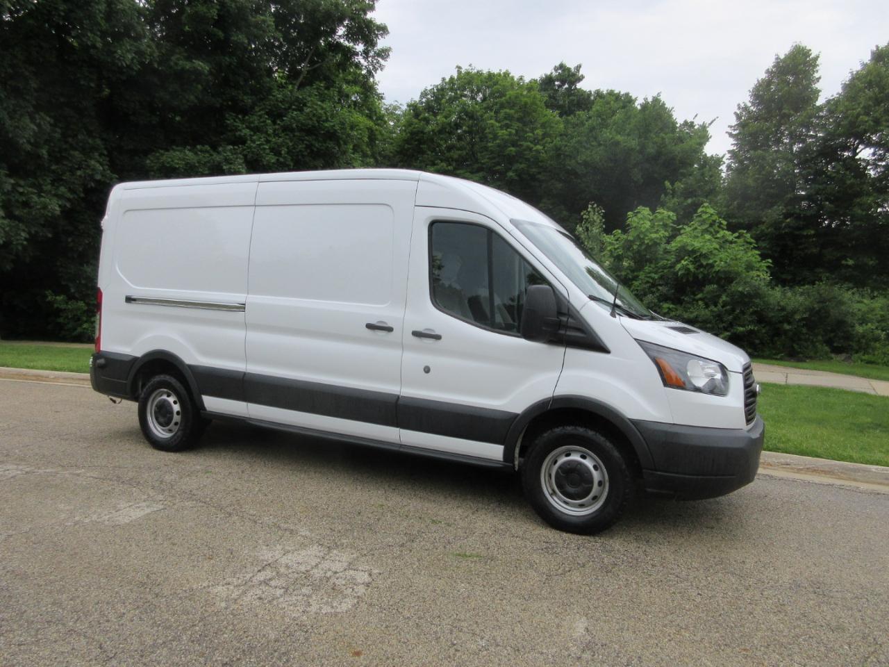 Ford Transit Van T-350 148" Med Rf 9500 GVWR Sliding RH Dr 2018