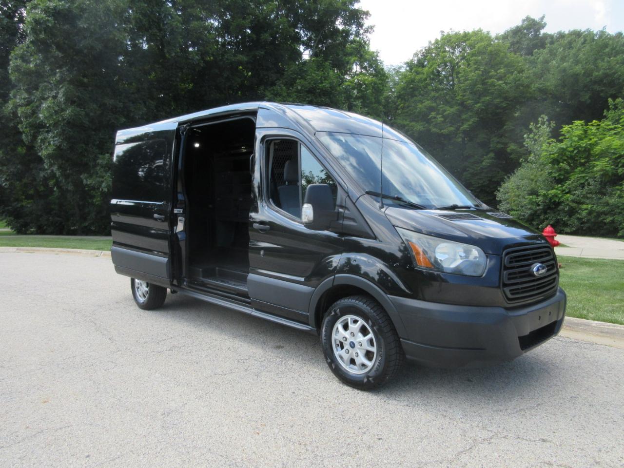 Ford Transit Cargo Van T-250 148" Med Rf 9000 GVWR Sliding RH Dr 2015