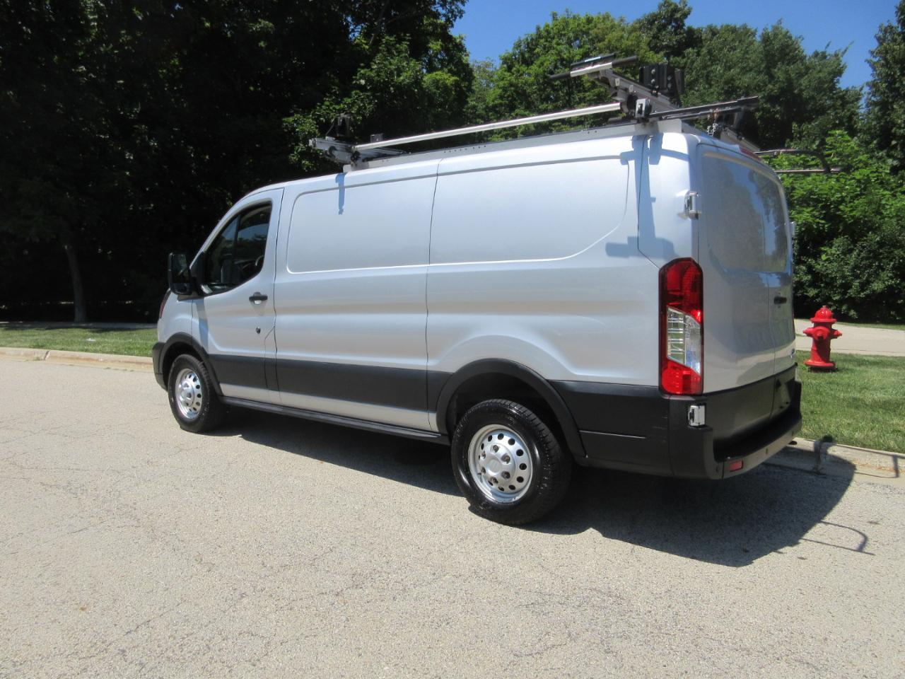 Ford Transit Cargo Van T-250 130" Low Rf 9070 GVWR AWD 2021