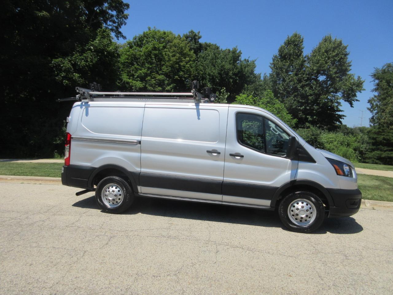 Ford Transit Cargo Van T-250 130" Low Rf 9070 GVWR AWD 2021