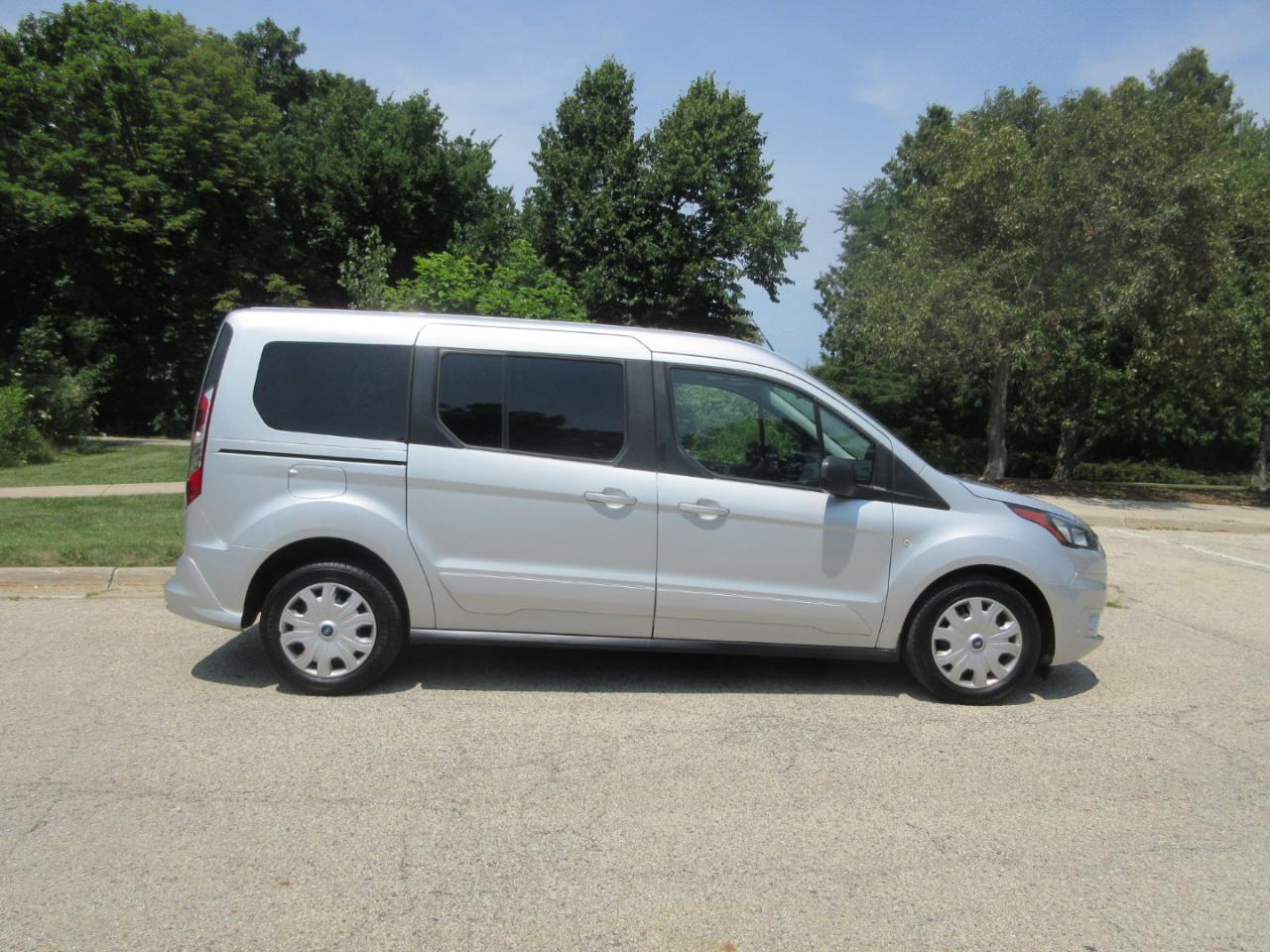 Ford Transit Connect Wagon XLT LWB w/Rear Liftgate 2022