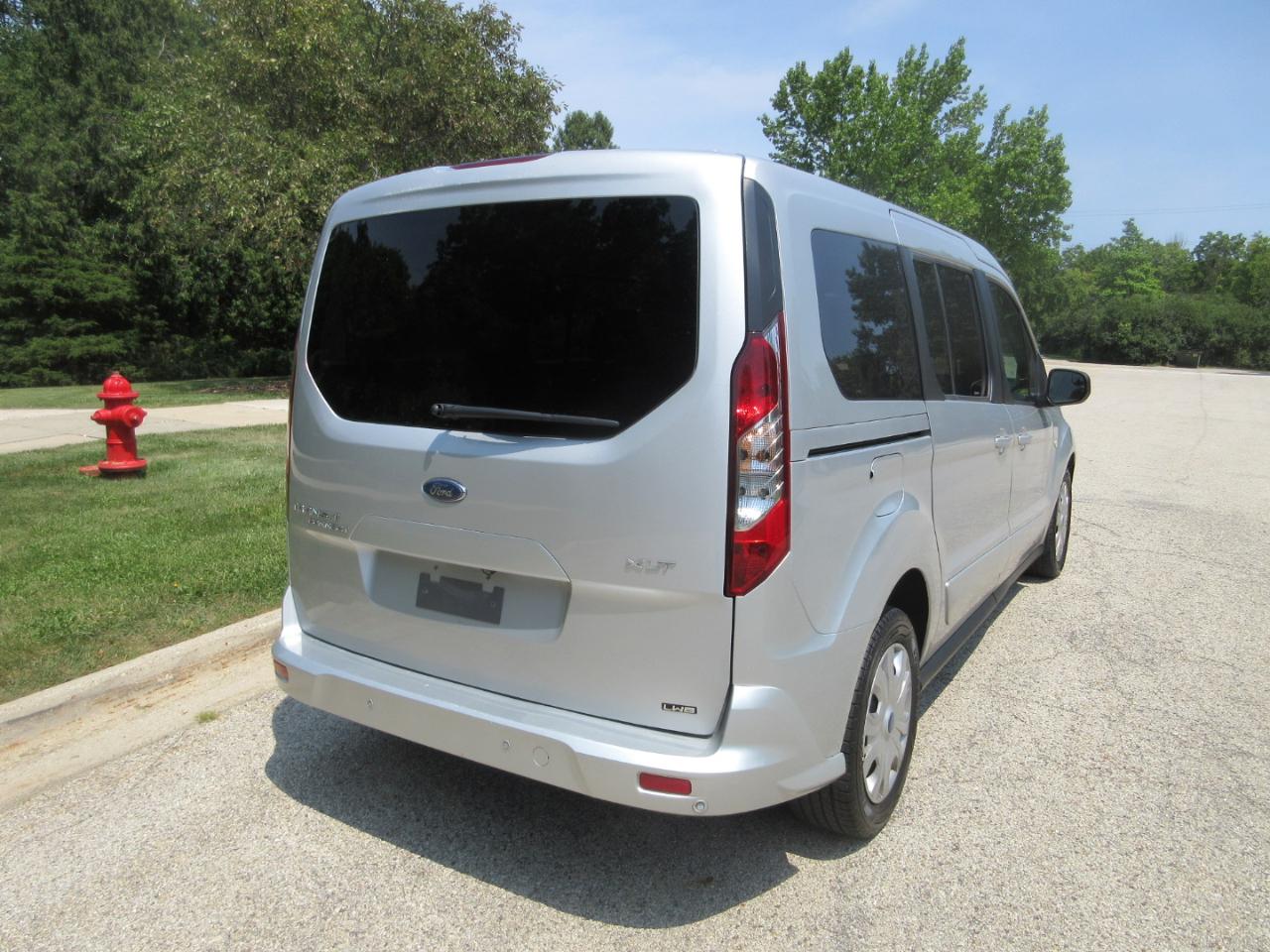 Ford Transit Connect Wagon XLT LWB w/Rear Liftgate 2022