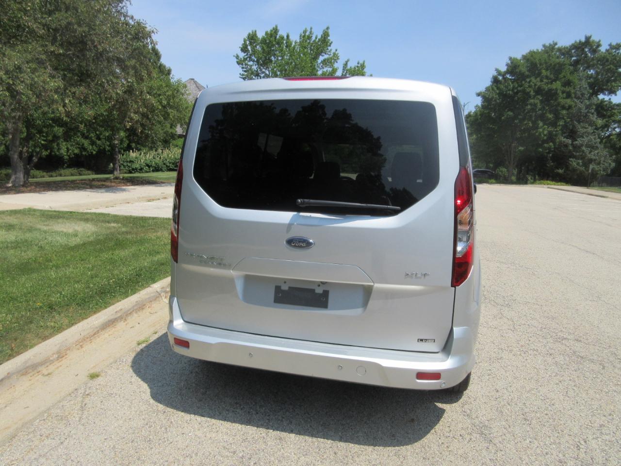 Ford Transit Connect Wagon XLT LWB w/Rear Liftgate 2022