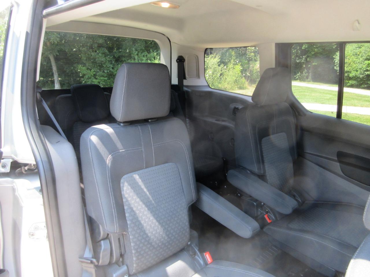 Ford Transit Connect Wagon XLT LWB w/Rear Liftgate 2022
