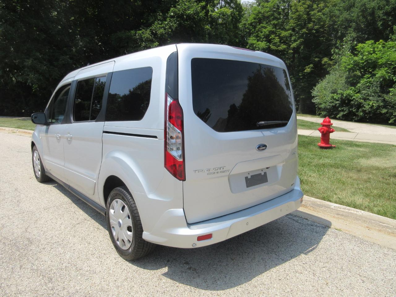 Ford Transit Connect Wagon XLT LWB w/Rear Liftgate 2022