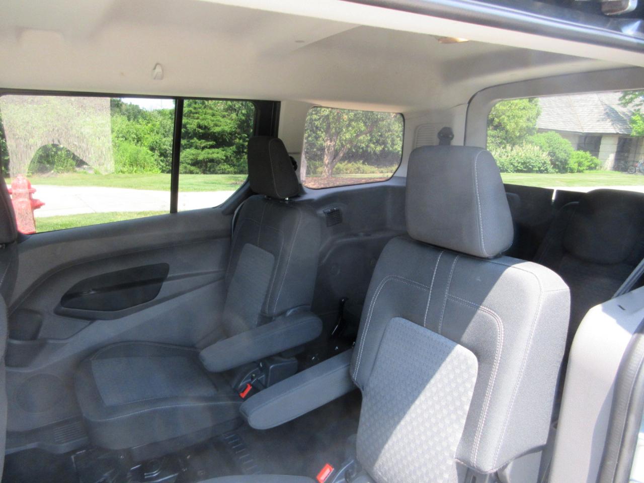Ford Transit Connect Wagon XLT LWB w/Rear Liftgate 2022