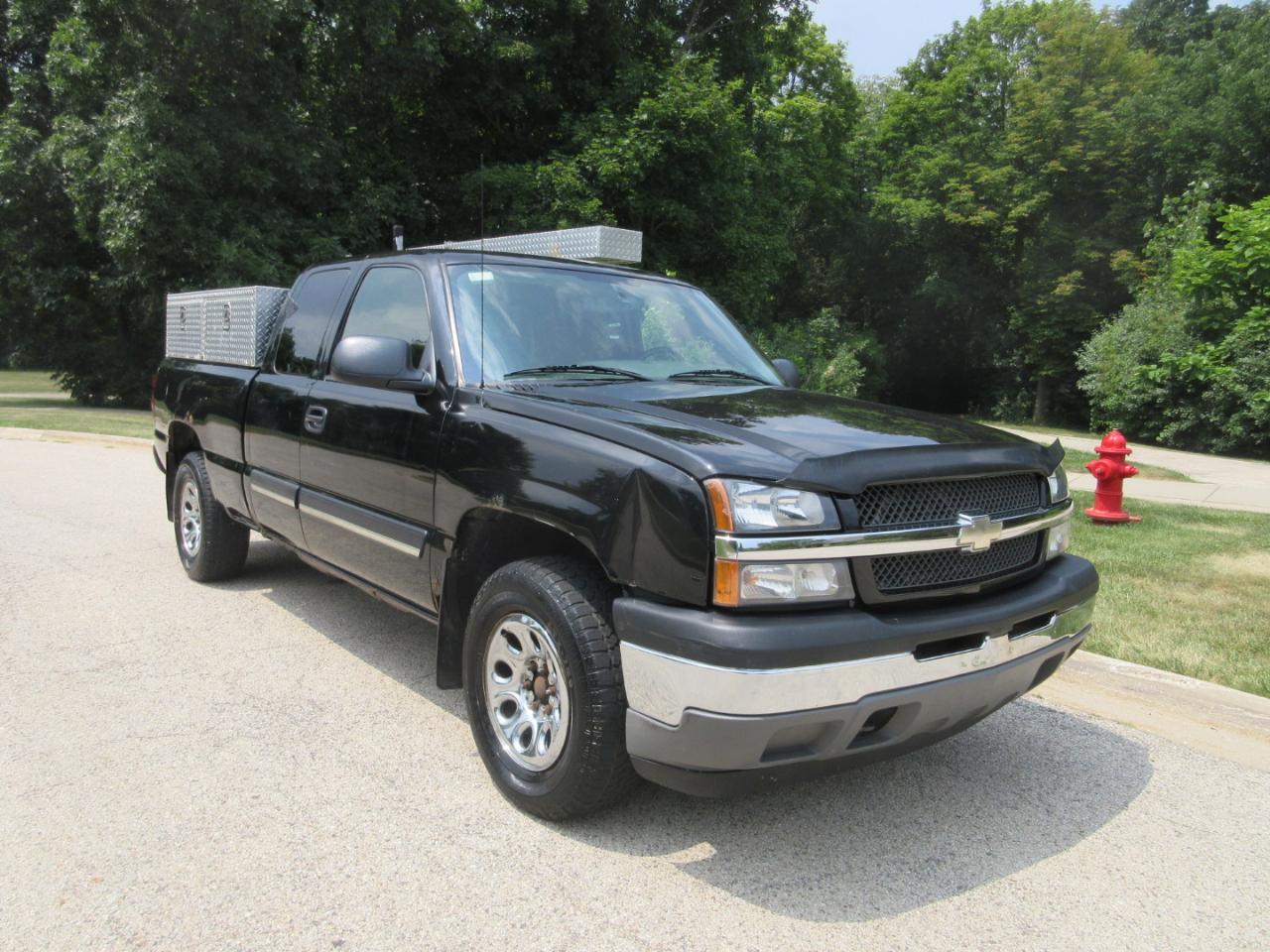 Chevrolet Silverado 1500 Ext Cab 143.5" WB 4WD LS 2005