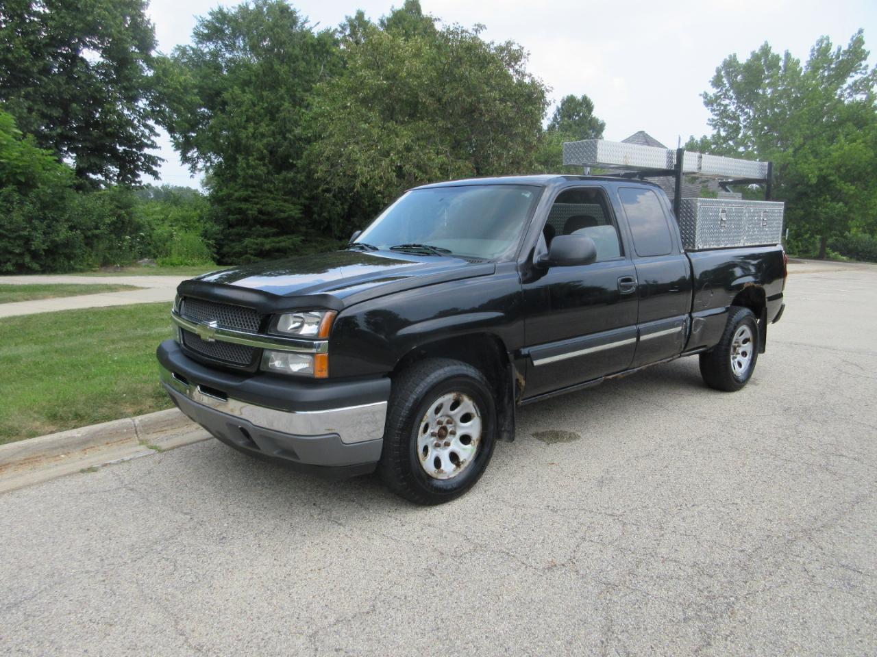 Chevrolet Silverado 1500 Ext Cab 143.5" WB 4WD LS 2005