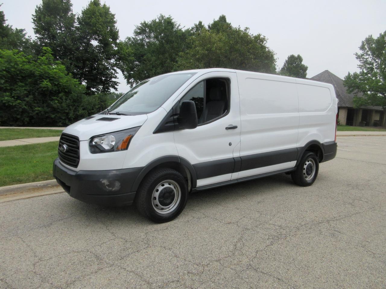 Ford Transit Van T-250 130" Low Rf 9000 GVWR Sliding RH Dr 2018