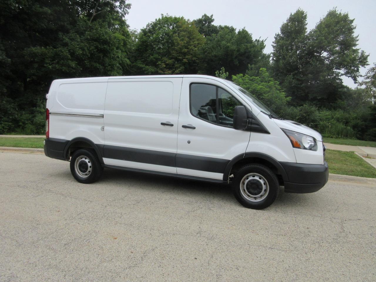 Ford Transit Van T-250 130" Low Rf 9000 GVWR Sliding RH Dr 2018