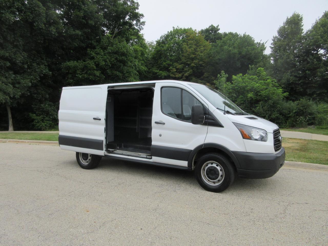 Ford Transit Van T-250 130" Low Rf 9000 GVWR Sliding RH Dr 2018