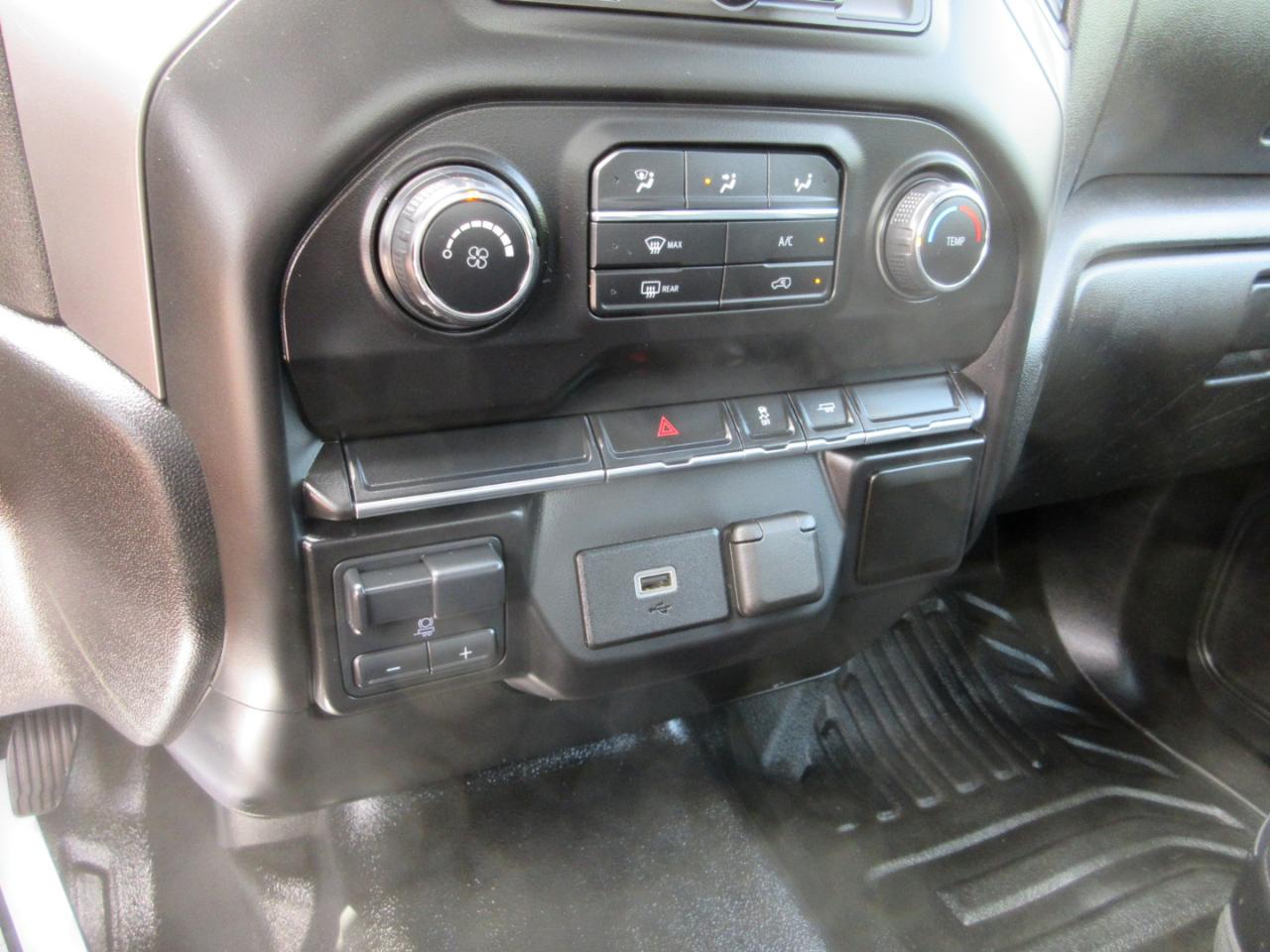 Chevrolet Silverado 2500HD 2WD Reg Cab 142" Work Truck 2020