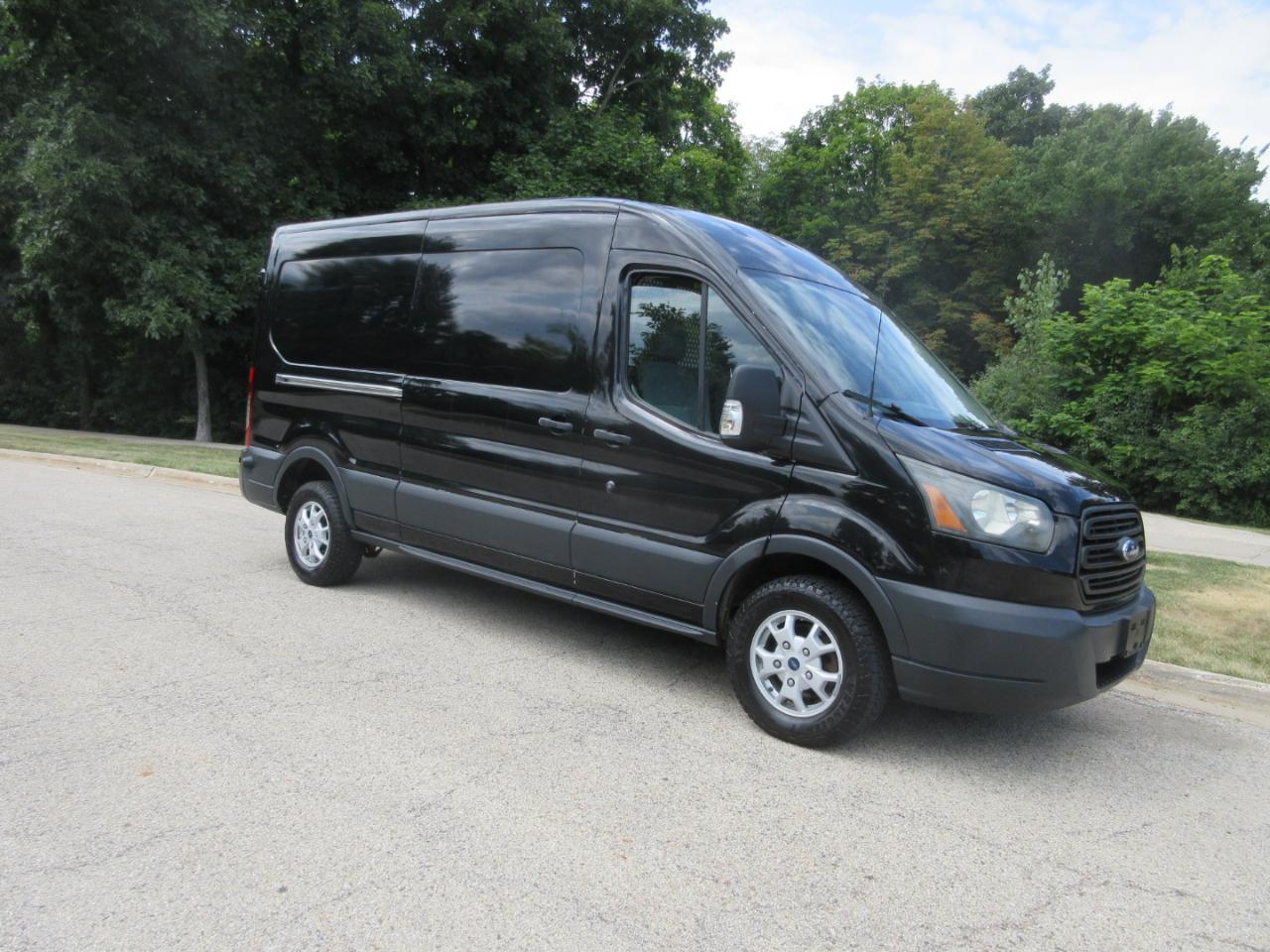 Ford Transit Cargo Van T-250 148" Med Rf 9000 GVWR Sliding RH Dr 2015