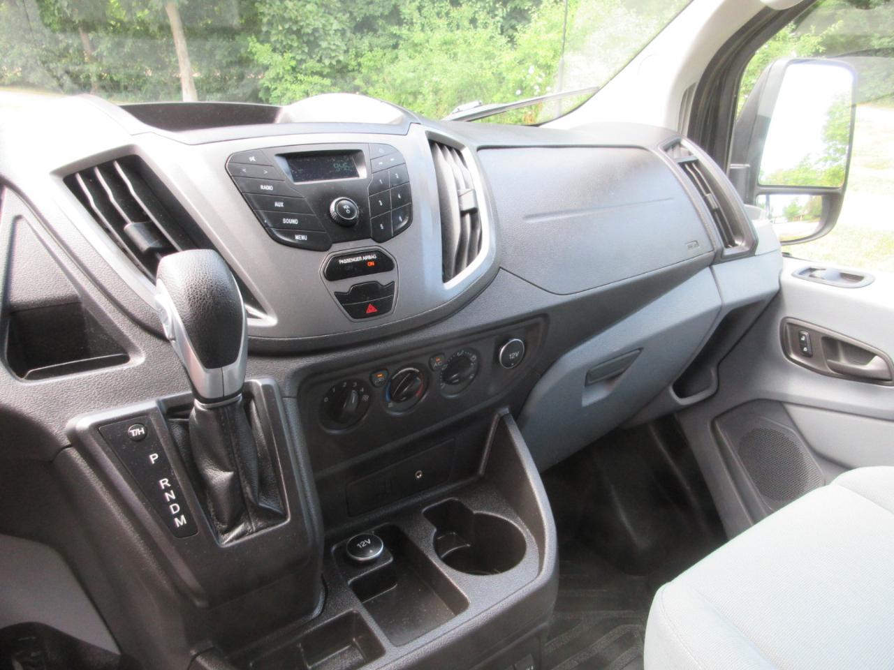 Ford Transit Cargo Van T-250 148" Med Rf 9000 GVWR Sliding RH Dr 2015