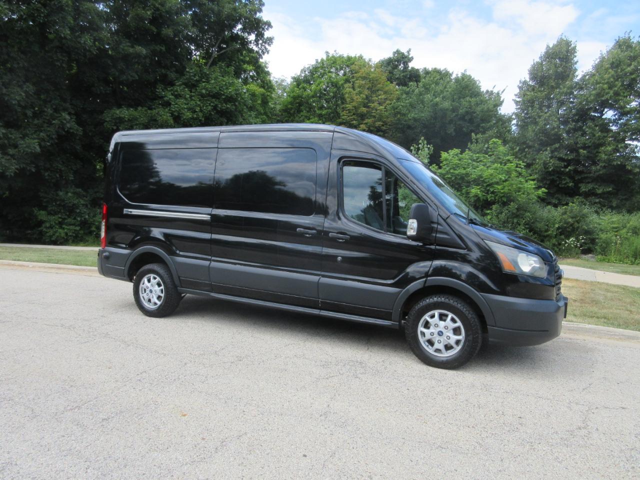 Ford Transit Cargo Van T-250 148" Med Rf 9000 GVWR Sliding RH Dr 2015