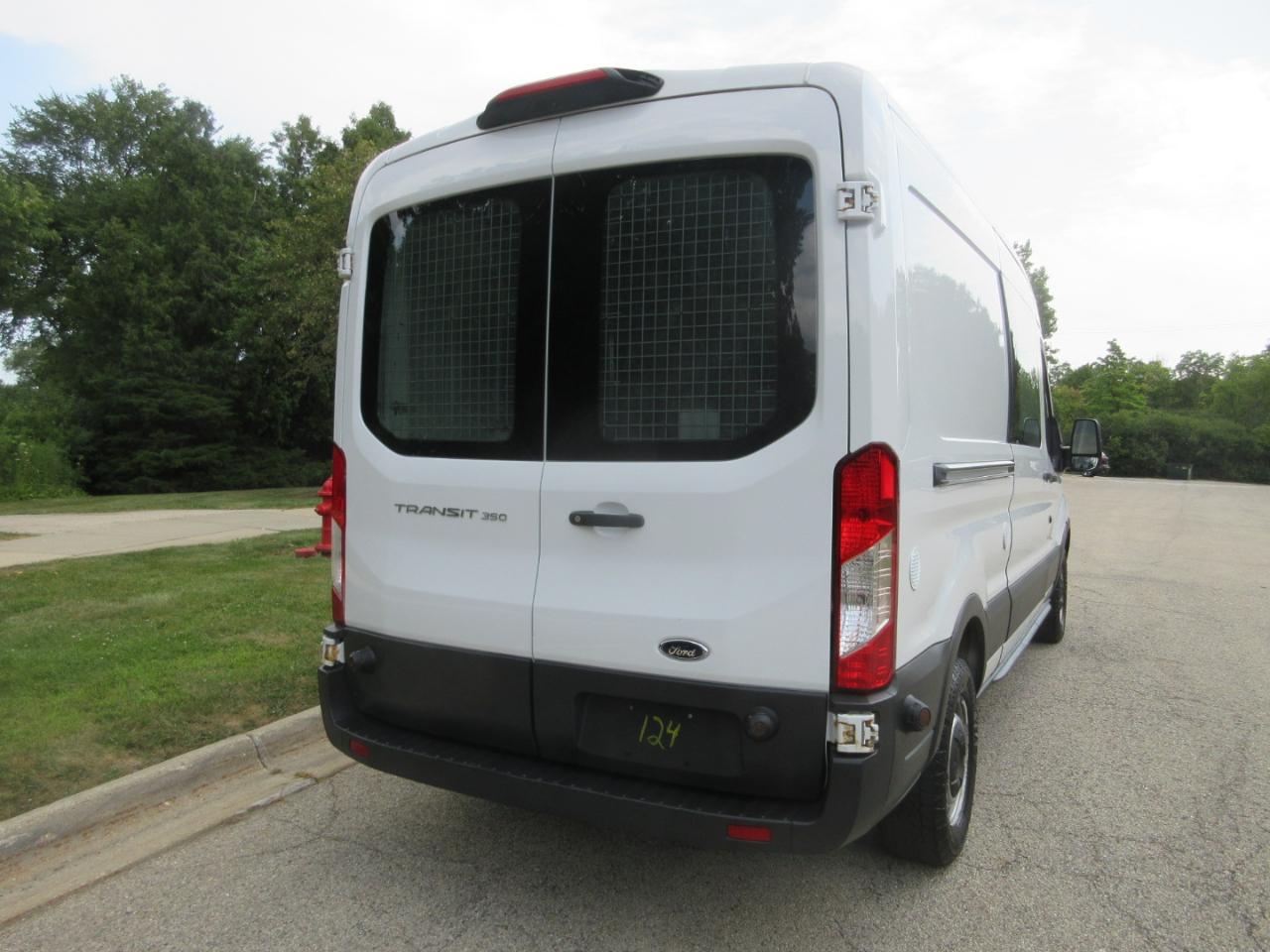 Ford Transit Van T-350 148" Med Rf 9500 GVWR Sliding RH Dr 2018