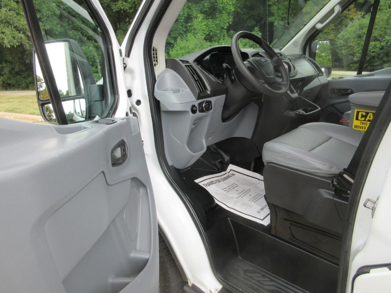 Ford Transit Van T-350 148" Med Rf 9500 GVWR Sliding RH Dr 2018