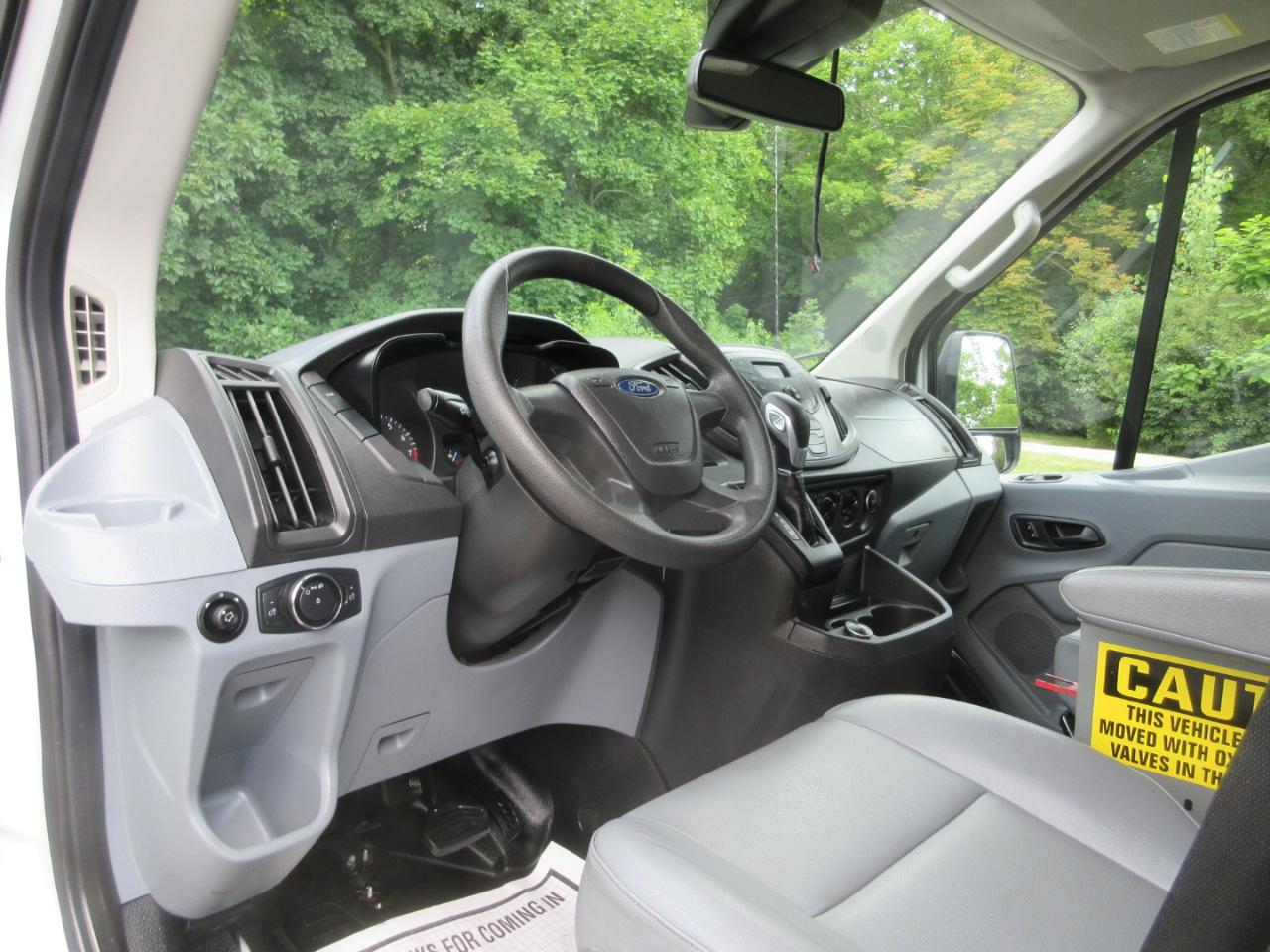 Ford Transit Van T-350 148" Med Rf 9500 GVWR Sliding RH Dr 2018