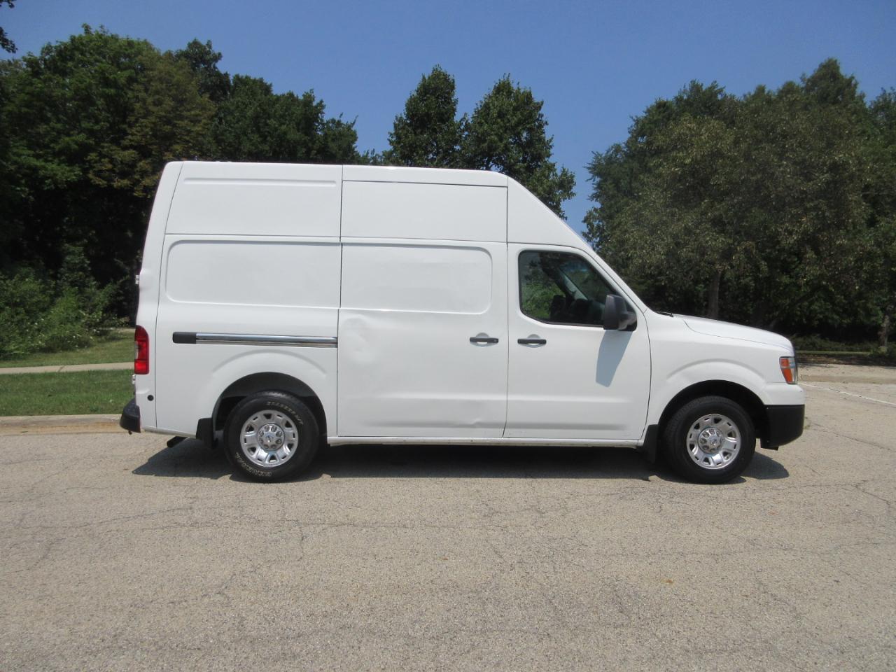 Nissan NV Cargo NV2500 HD High Roof V6 SV 2020
