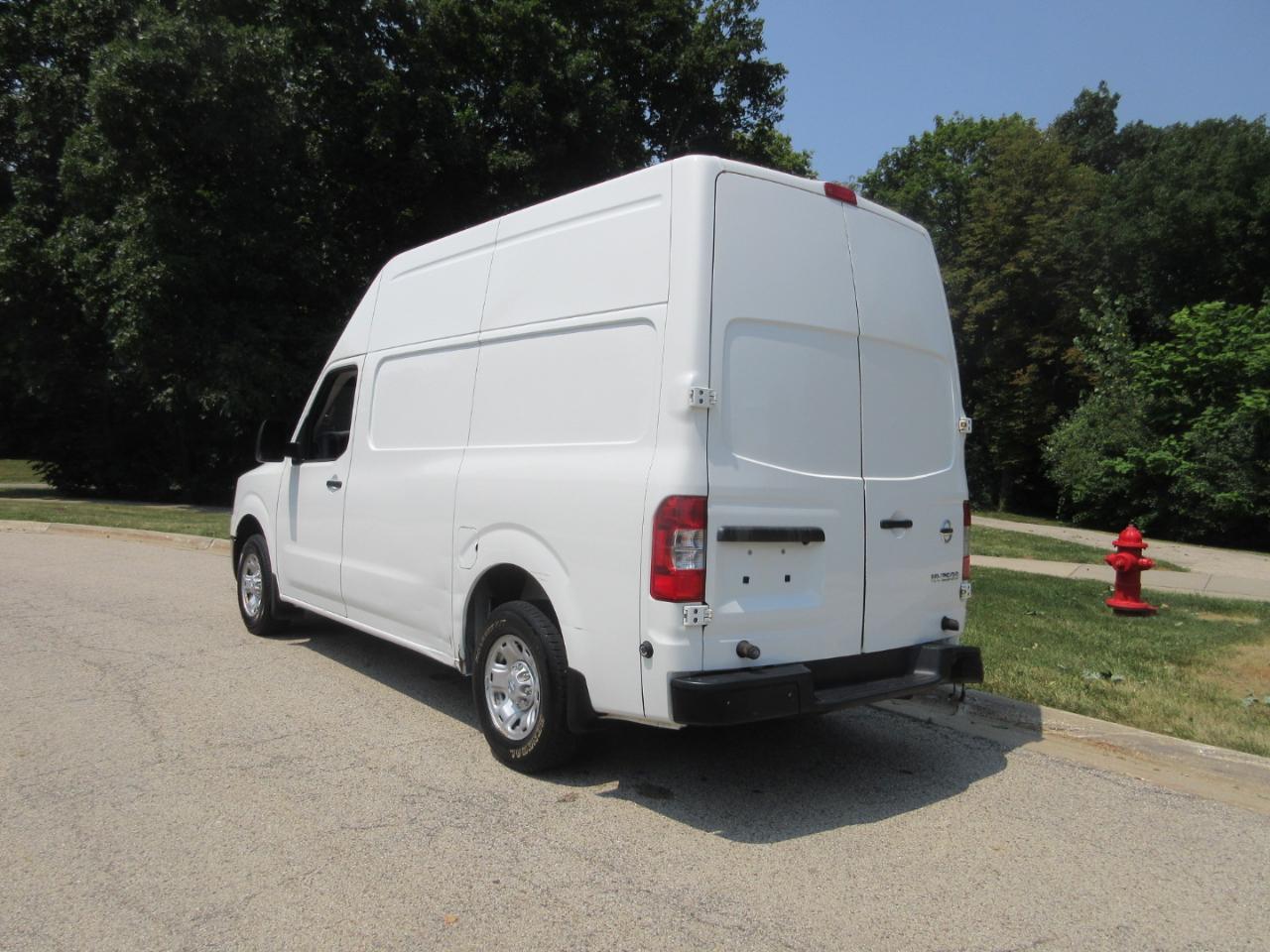 Nissan NV Cargo NV2500 HD High Roof V6 SV 2020