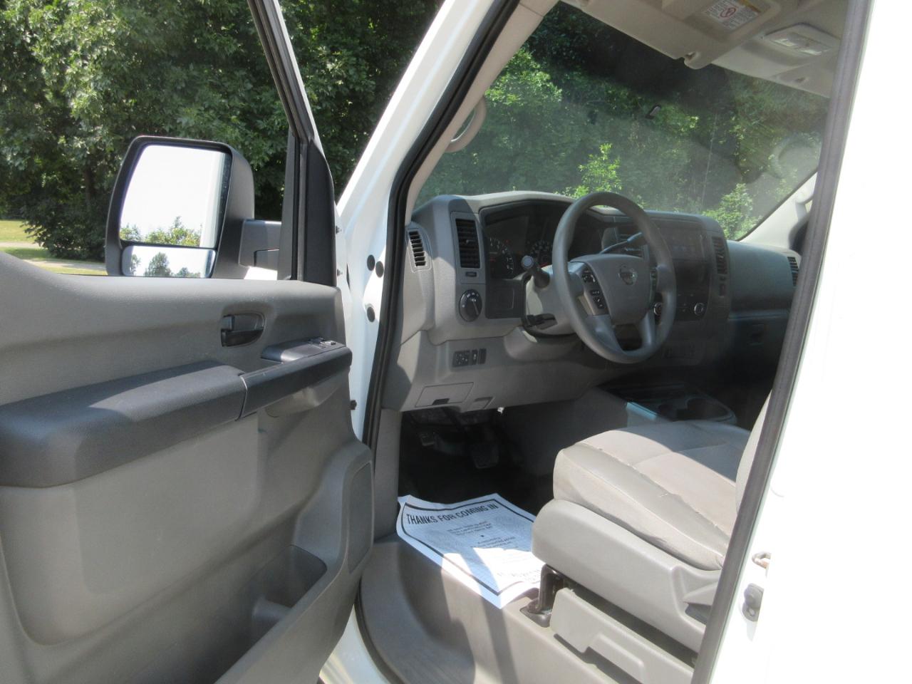 Nissan NV Cargo NV2500 HD High Roof V6 SV 2020