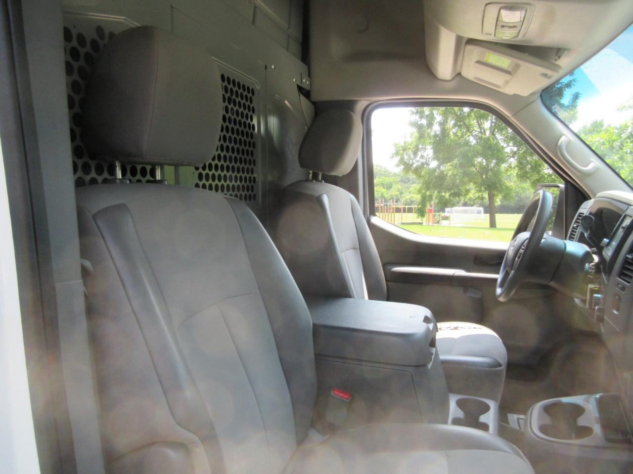 Nissan NV Cargo NV2500 HD High Roof V6 SV 2020