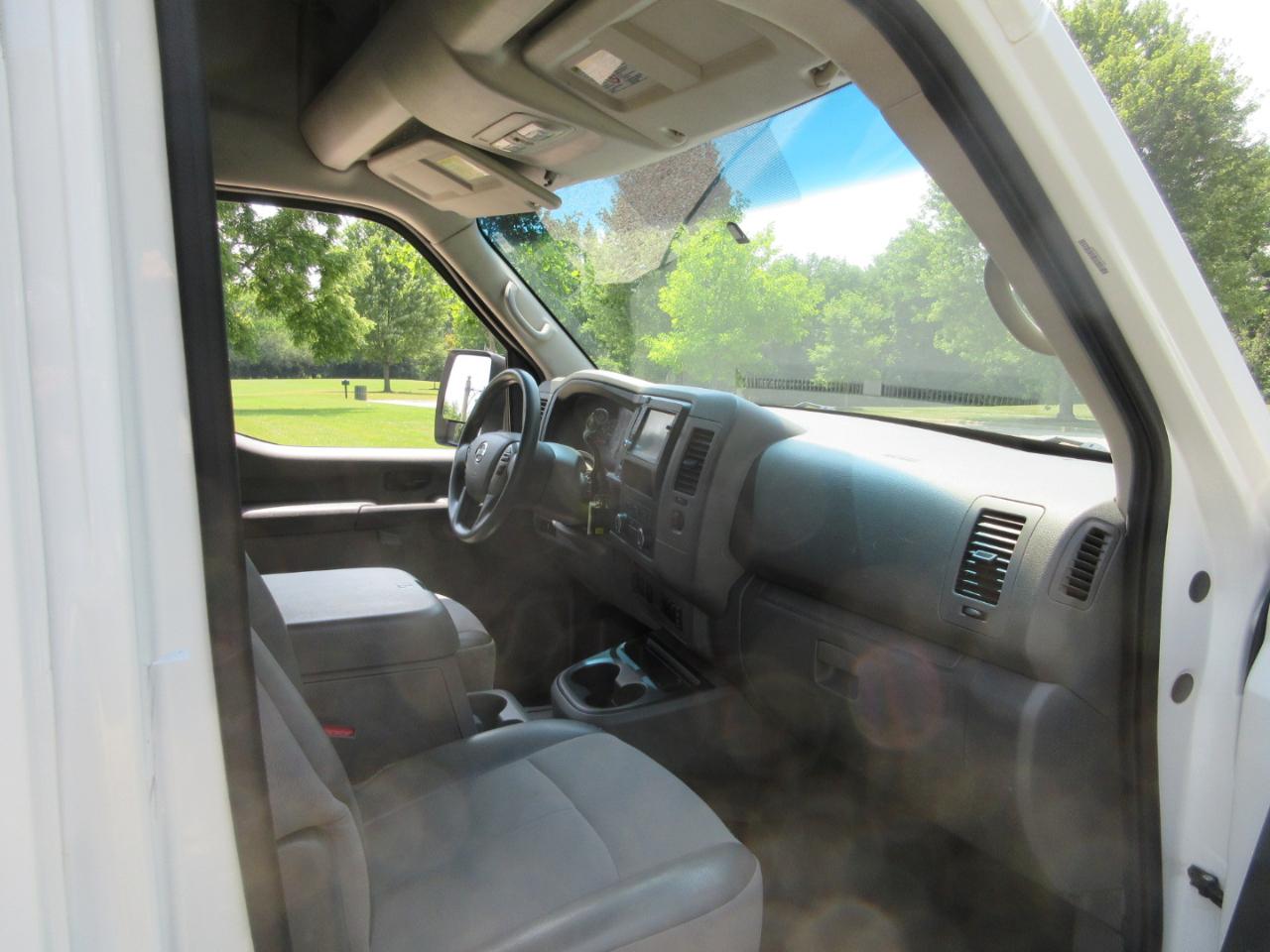 Nissan NV Cargo NV2500 HD High Roof V6 SV 2020