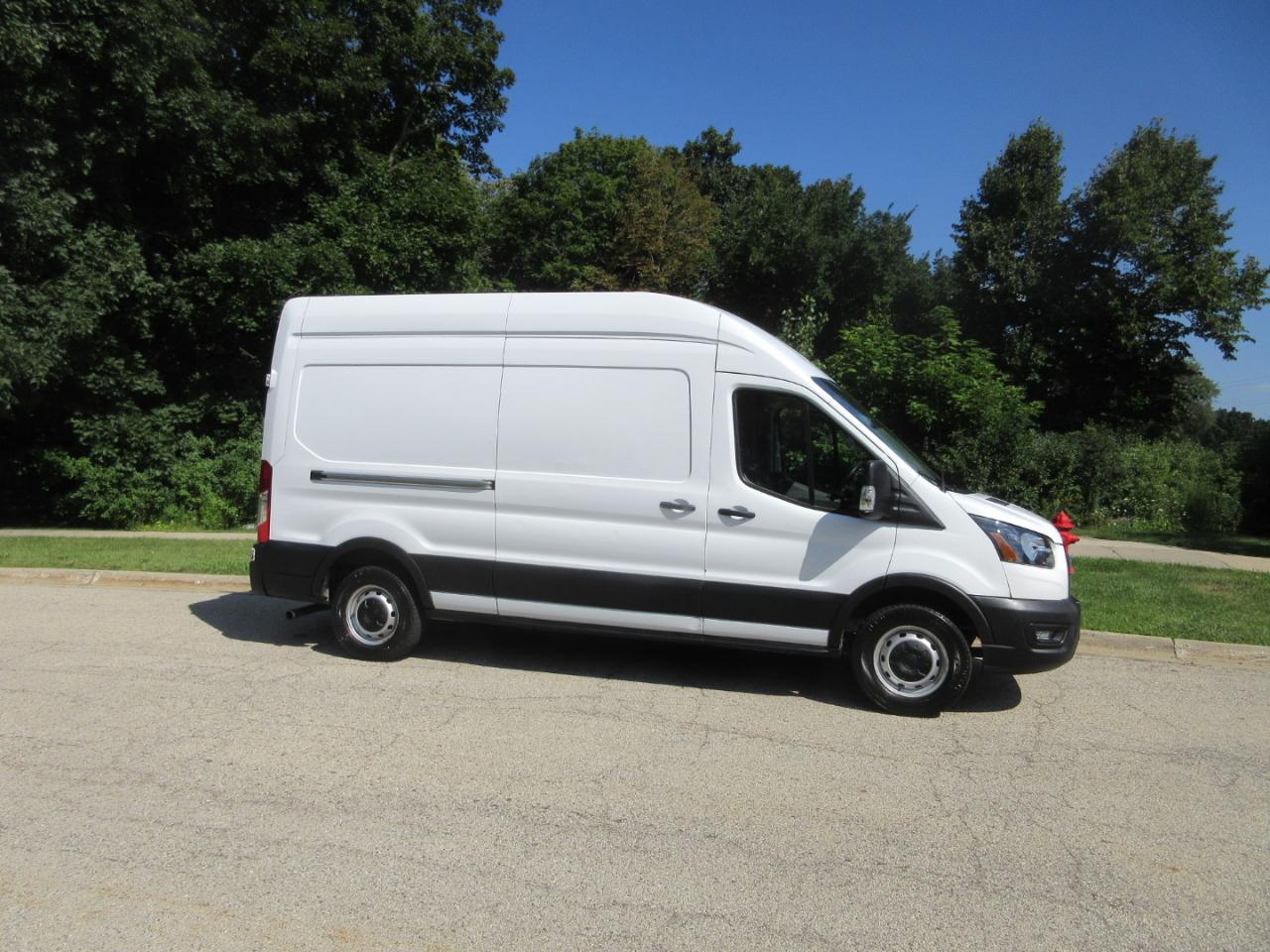 Ford Transit Cargo Van T-250 148" Hi Rf 9070 GVWR RWD 2021