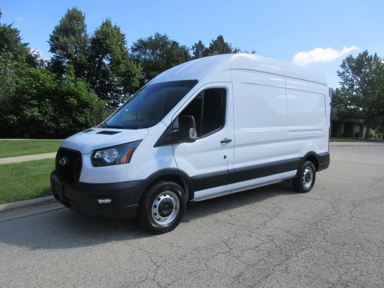 Ford Transit Cargo Van T-250 148" Hi Rf 9070 GVWR RWD 2021