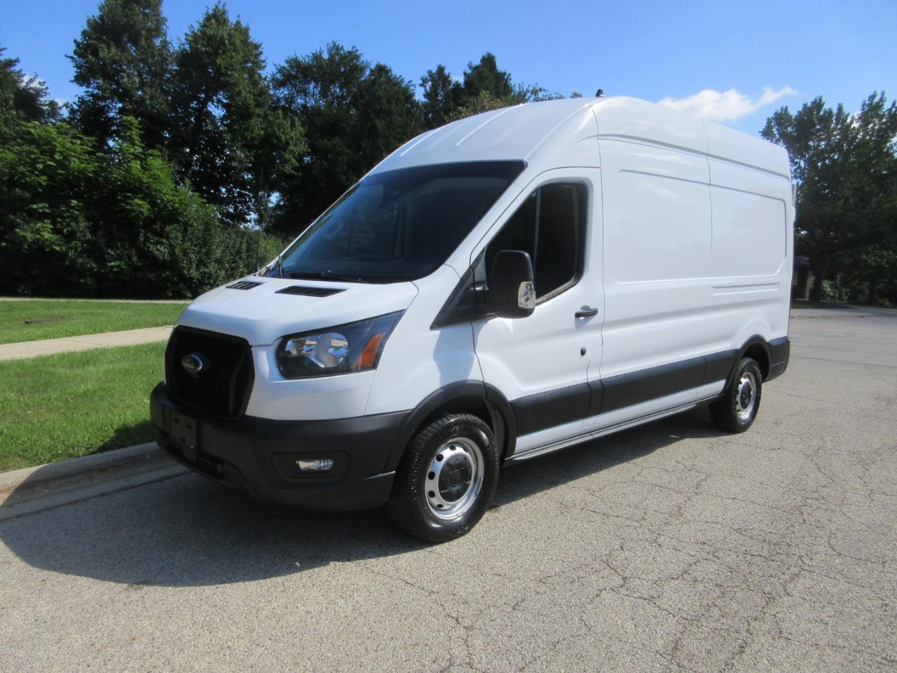 Ford Transit Cargo Van T-250 148" Hi Rf 9070 GVWR RWD 2021