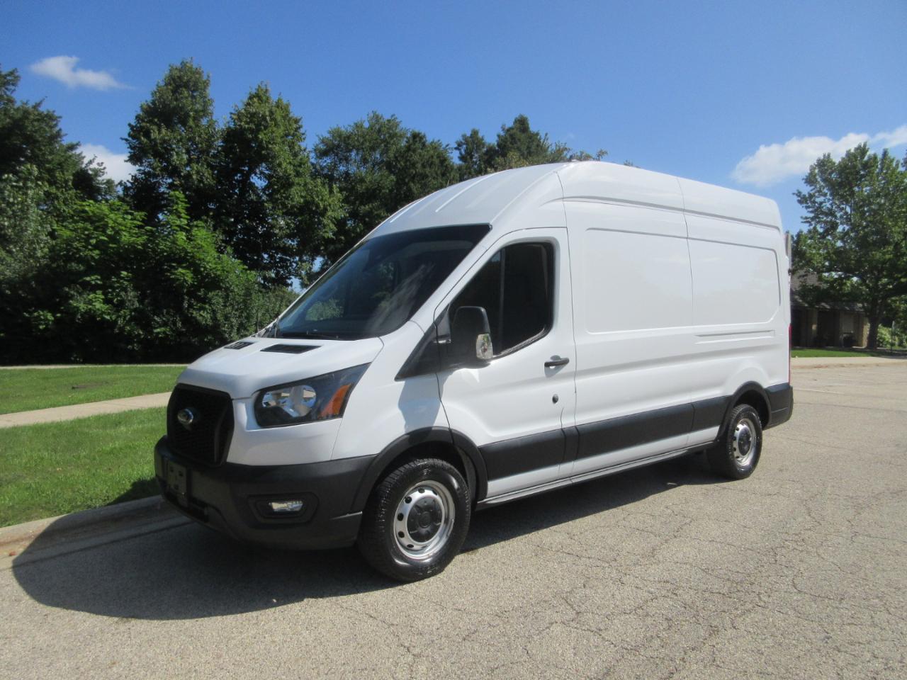 Ford Transit Cargo Van T-250 148" Hi Rf 9070 GVWR RWD 2021