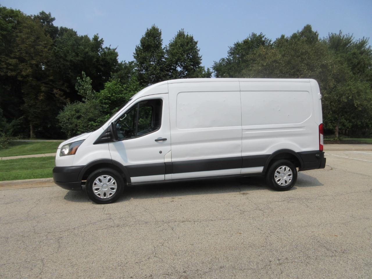 Ford Transit Cargo Van T-250 148" Med Rf 9000 GVWR Sliding RH Dr 2016