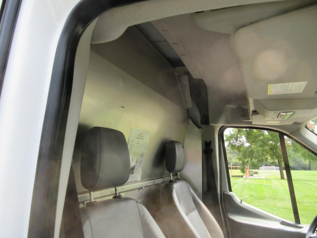 Ford Transit Cargo Van T-250 148" Med Rf 9000 GVWR Sliding RH Dr 2016