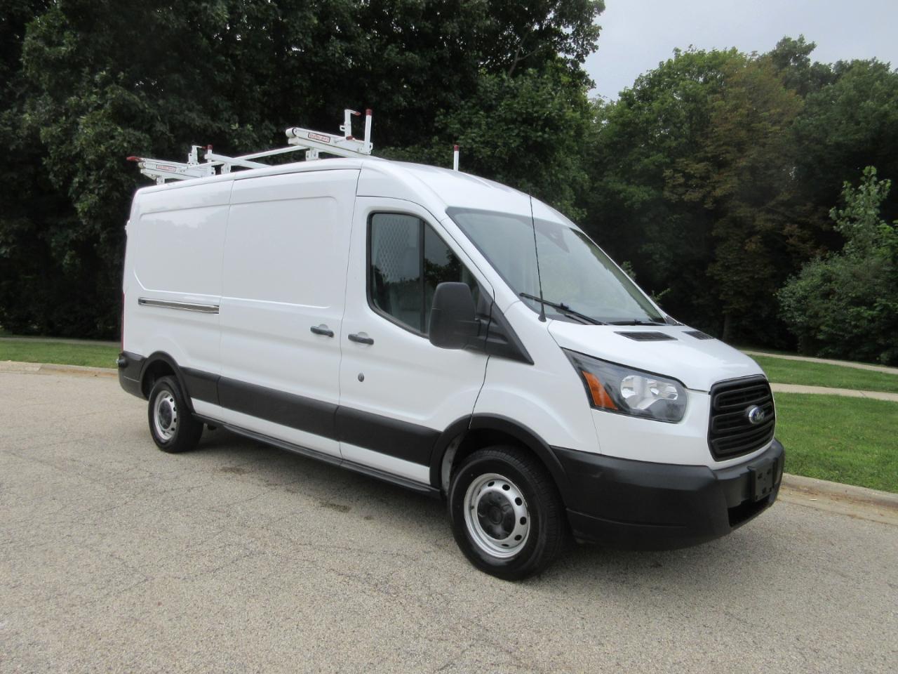 Ford Transit Van T-250 148" Med Rf 9000 GVWR Sliding RH Dr 2019