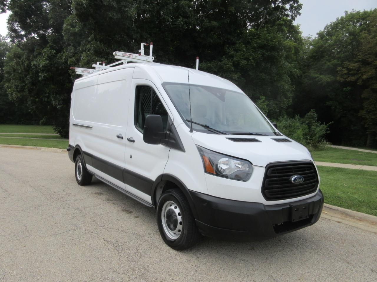 Ford Transit Van T-250 148" Med Rf 9000 GVWR Sliding RH Dr 2019