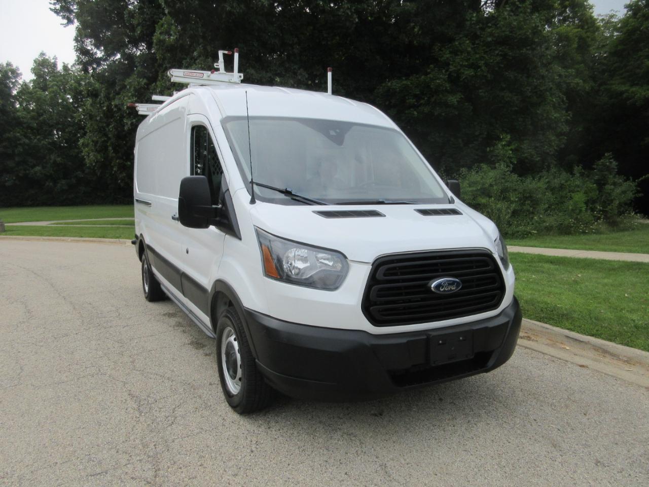 Ford Transit Van T-250 148" Med Rf 9000 GVWR Sliding RH Dr 2019